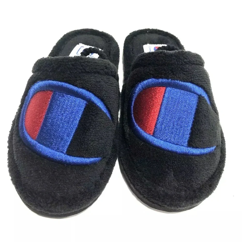 Champion Toddlers’ Sleepover Black Slippers, Boys’ Size 7.